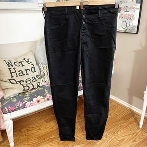 Black button fly jeans size 3x